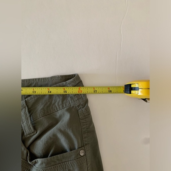 Kuhl Legendary Pants Women’s Size 10R Green Roll Up Cargo Pockets Hiking - Picture 8 of 11
